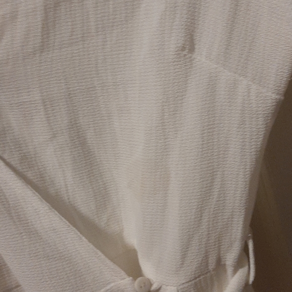 White summer wrap dress - Picture 3 of 4